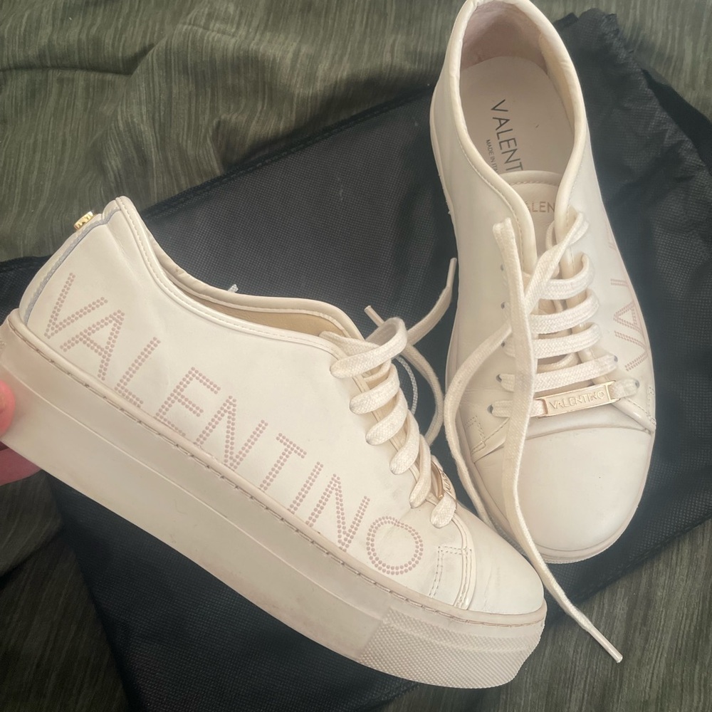 Valentino Cream Dalia off white Lace-Up Platform Sneakers